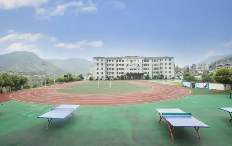 杭州建德育才高級中學(xué)怎么樣、好不好
