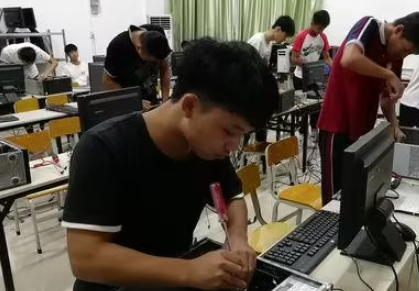 河北2023年讀什么中專(zhuān)好就業(yè)