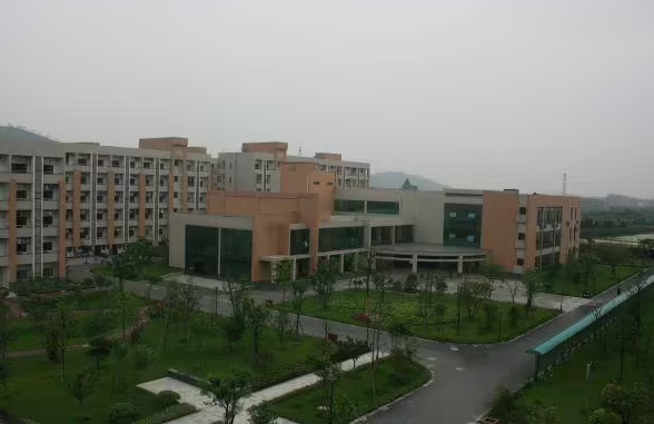 杭州市蕭山區(qū)第二高級中學地址，乘車路線