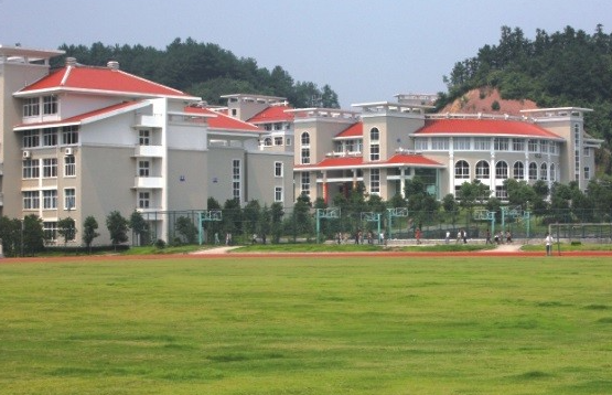 浙江省建德市壽昌中學(xué)地址，乘車路線
