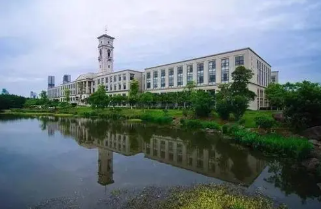 寧波市第三中學(xué)怎么樣、好不好