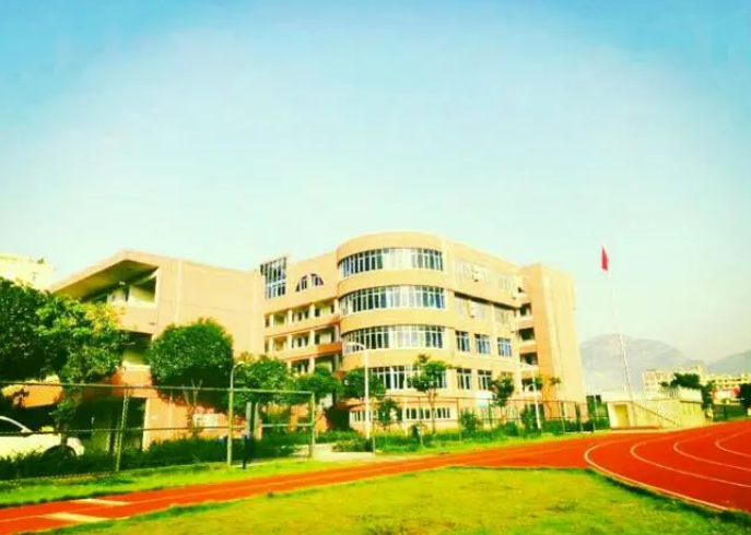 樂清市白象中學(xué)怎么樣、好不好