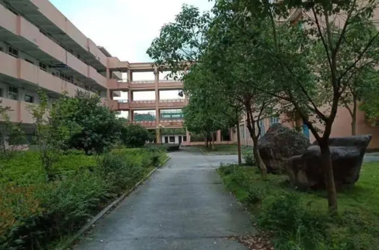 永嘉縣永臨中學怎么樣、好不好