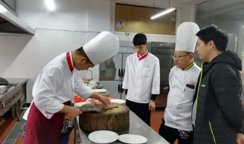 鞍山市現(xiàn)代服務(wù)學(xué)校怎么樣、好不好