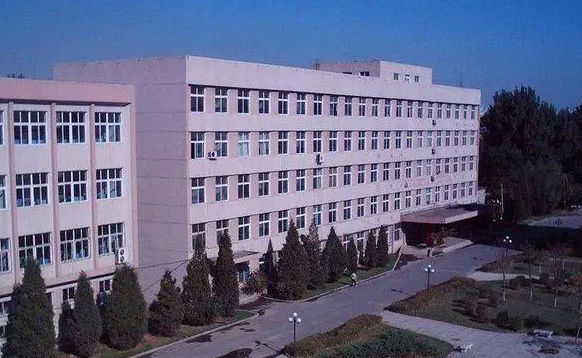 2023鞍山衛(wèi)生學校招生計劃 招生人數(shù)是多少(附要求、條件、對象)