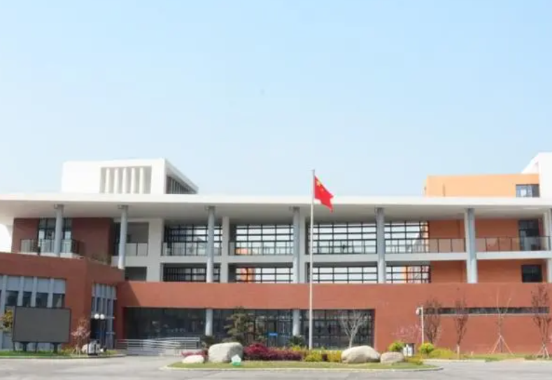 嘉善新世紀(jì)學(xué)校地址，乘車路線