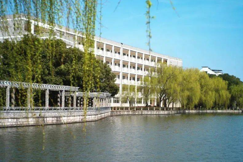 越州中學(xué)怎么樣、好不好