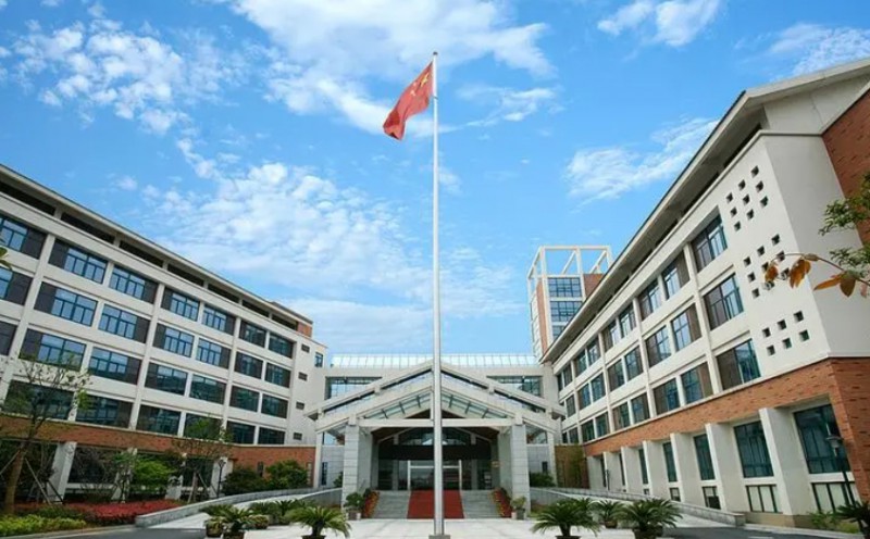 紹興中國輕紡城中學怎么樣、好不好