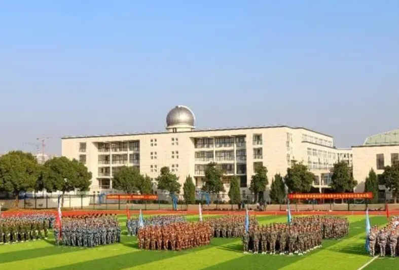 紹興市上虞區(qū)東關(guān)中學(xué)地址，乘車路線