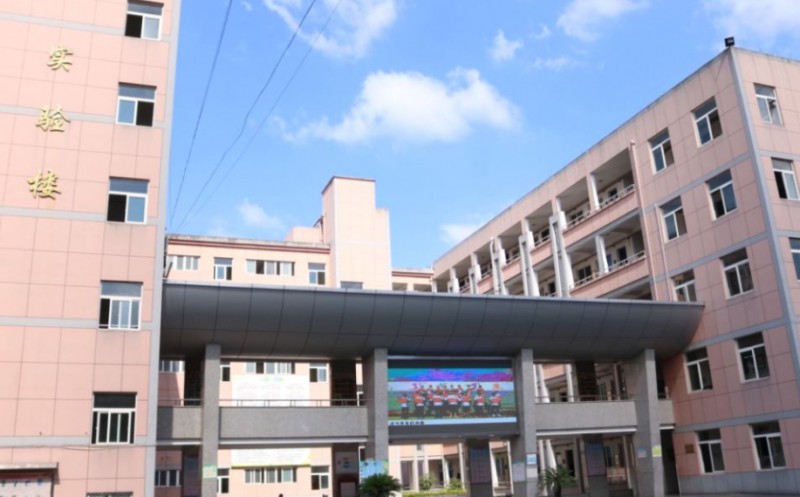 永康明珠學校地址，乘車路線