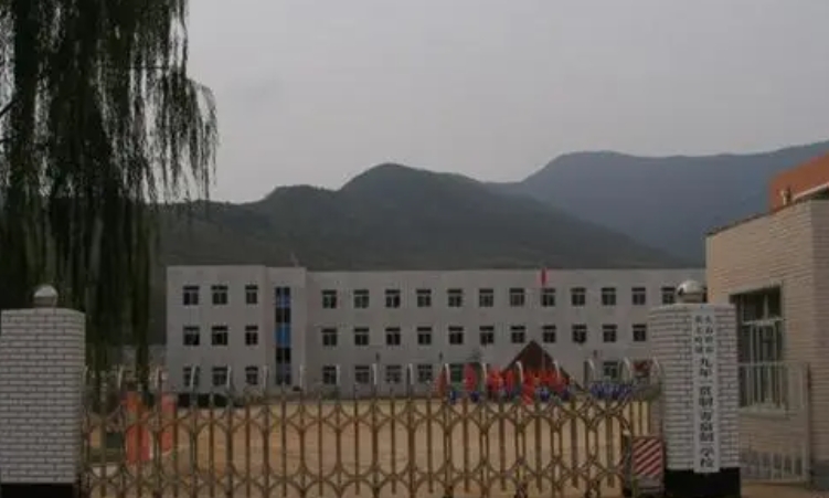 大石橋市中等職業(yè)技術(shù)專業(yè)學(xué)校怎么樣、好不好