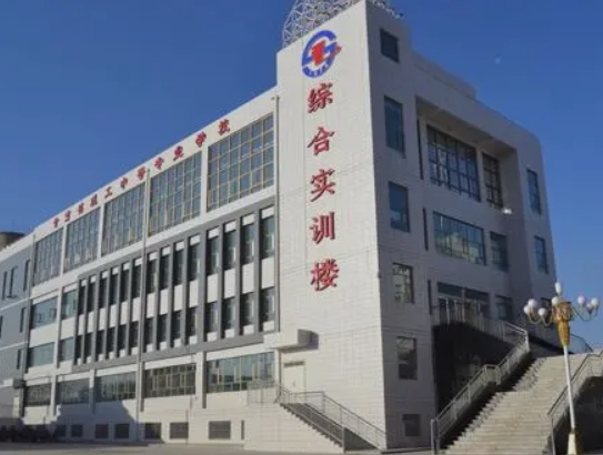 初中畢業(yè)上中專學校好不好