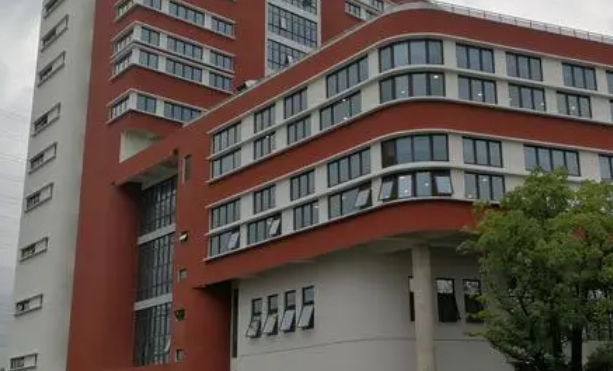 2024上海工藝美術(shù)職業(yè)學(xué)院重點特色專業(yè)匯總表