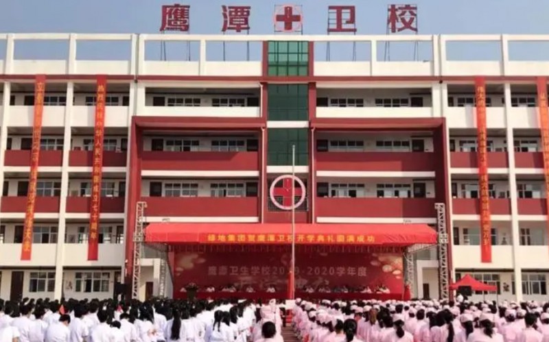江西2024年適合女生的中專學校
