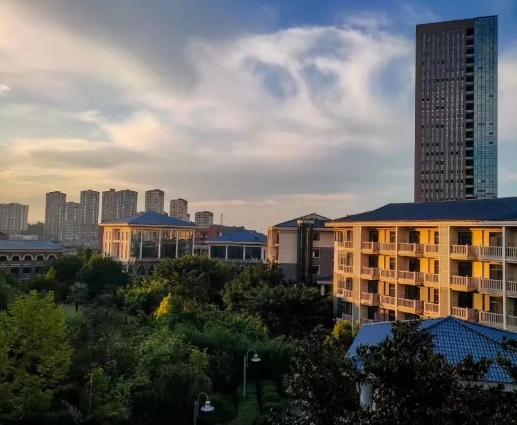 重慶財政學(xué)校在哪里