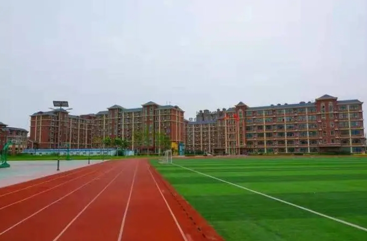 2023鶴壁市鶴山區(qū)高級中學(xué)錄取分?jǐn)?shù)線(2024年參考)