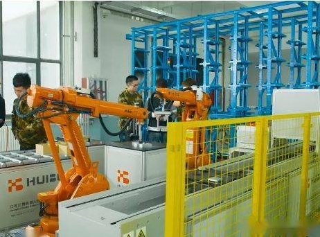 廣西2024年男生上中專學(xué)校有哪些技術(shù)