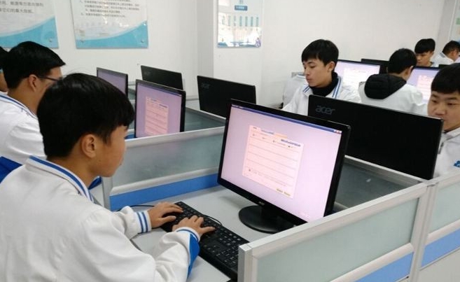 廣東2024年中專學校都有什么專業(yè)適合男生