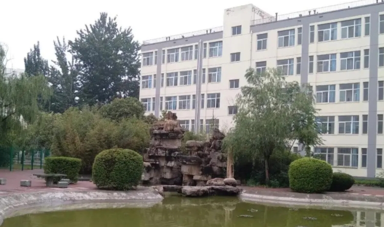 2023安陽市開發(fā)區(qū)高級(jí)中學(xué)錄取分?jǐn)?shù)線(2024年參考)