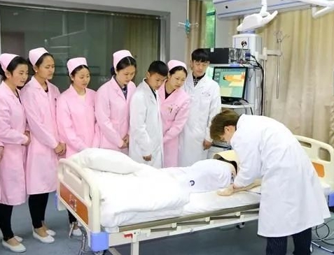 重慶南丁衛(wèi)生職業(yè)學(xué)校怎么樣、好不好
