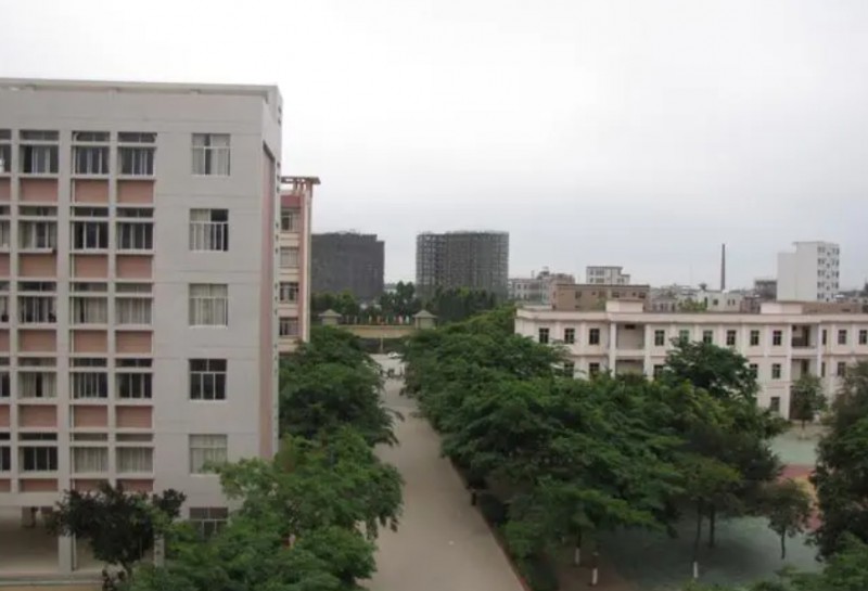 2023湛江經(jīng)濟(jì)技術(shù)開(kāi)發(fā)區(qū)覺(jué)民中學(xué)錄取分?jǐn)?shù)線(2024年參考)