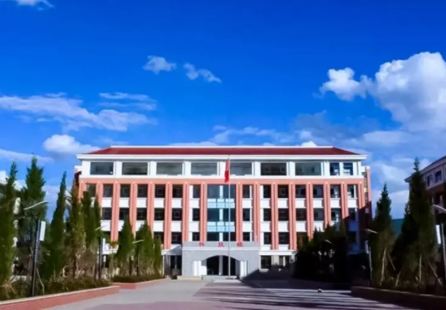 北京市龍?zhí)吨袑W(xué)怎么樣、好不好