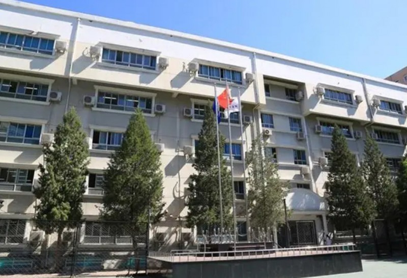 北京市第三十五中學(xué)地址，乘車路線