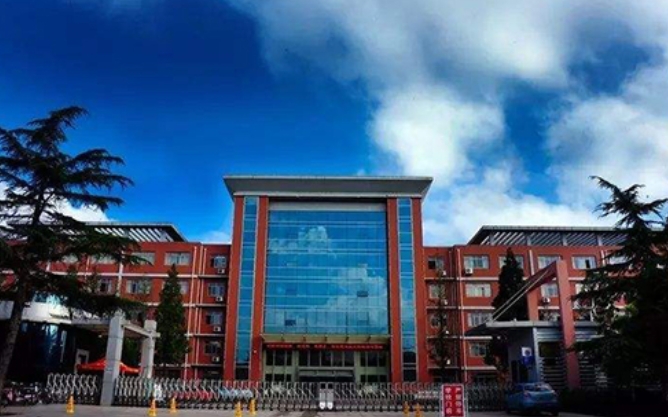 原平英才中學(xué)(職教班)怎么樣、好不好