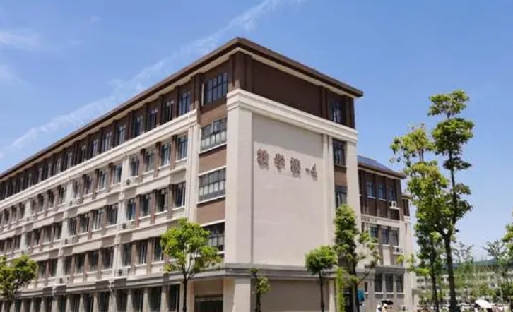 在湖北高考240分算什么水平（近三年）湖北高考240分能上的大學 