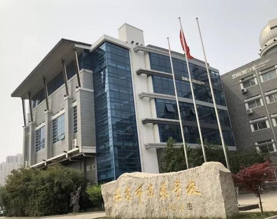 北京市京源學(xué)校地址，乘車路線