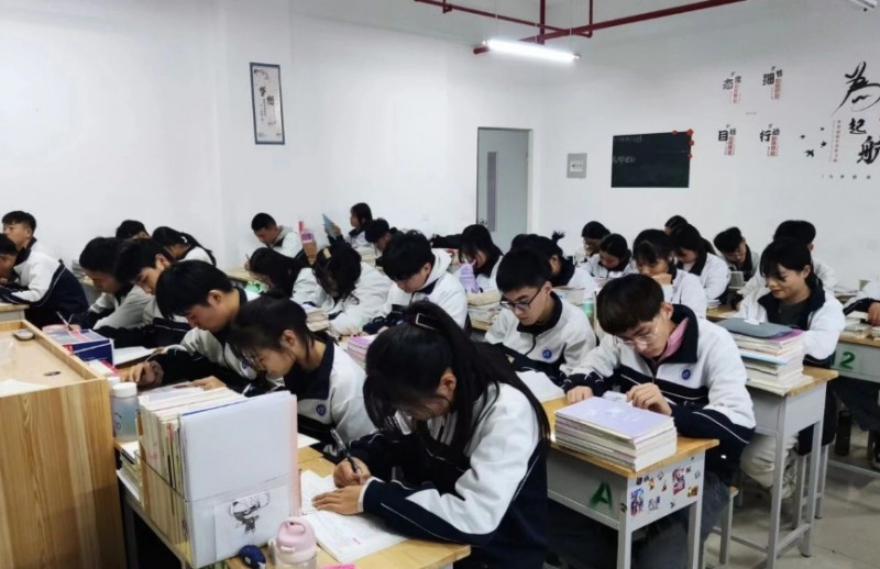 2024聊城市化工職業(yè)中等專業(yè)學(xué)校招生計(jì)劃 招生人數(shù)是多少(附要求、條件、對(duì)象)
