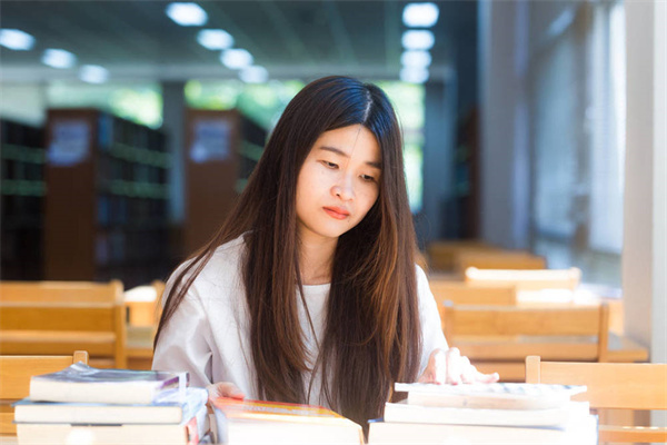 云南經(jīng)濟管理學院VS溫州醫(yī)科大學哪個實力更強？