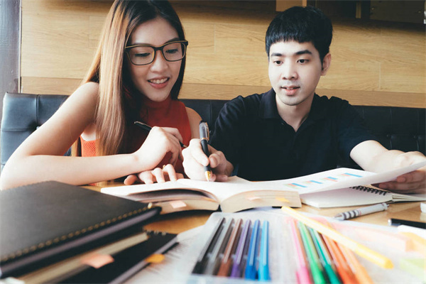 云南經(jīng)濟管理學院VS南京信息工程大學哪個實力更強？