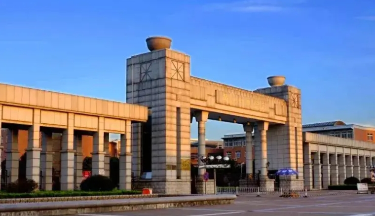 2023浙江萬(wàn)里學(xué)院高考錄取分?jǐn)?shù)線是多少（2024參考）