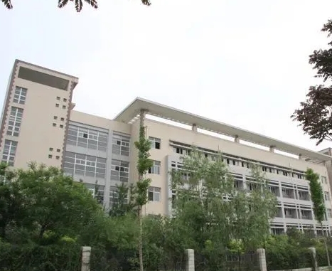 2024年晉中師范高等?？茖W(xué)校多少錢