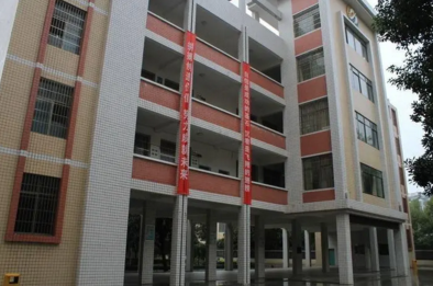 福建2024年上中專(zhuān)學(xué)校要不要分?jǐn)?shù)