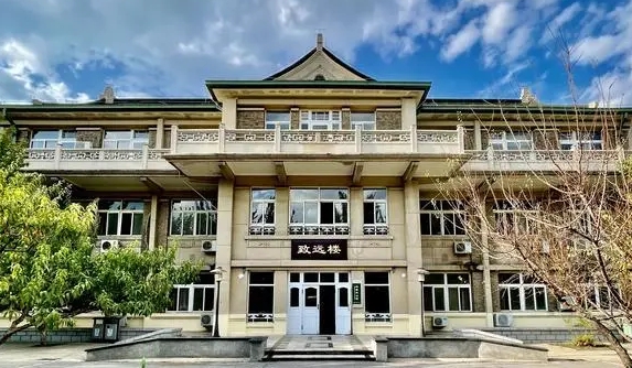 天津醫(yī)學(xué)高等專科學(xué)校評價怎么樣,學(xué)校好不好