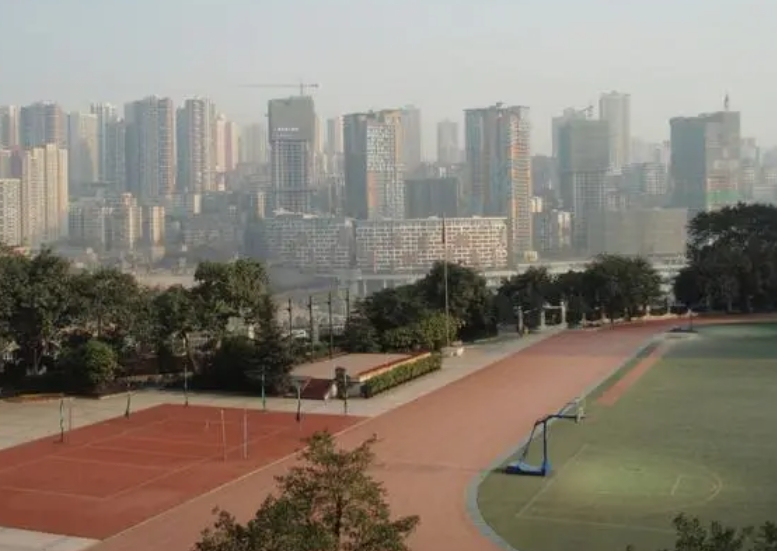 重慶市求精中學(xué)校怎么樣、好不好