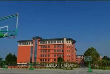 重慶市渝高中學校怎么樣、好不好