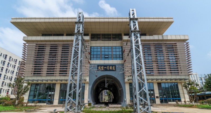 貴州2024年哪個(gè)大專學(xué)校的鐵路學(xué)校好