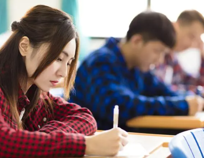 檔案的錄取狀態(tài)在哪里查詢？高考錄取狀態(tài)有哪些