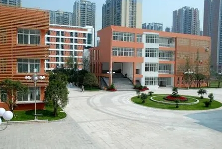 重慶市松樹橋中學(xué)校招生簡(jiǎn)章2024年