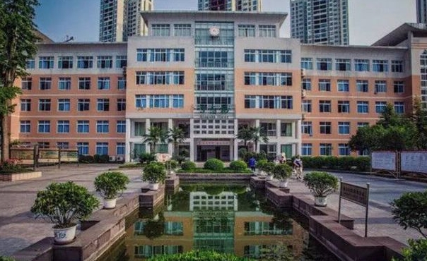 重慶市兩江中學(xué)校怎么樣、好不好