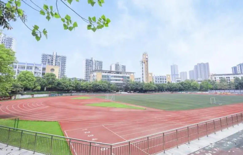 2024重慶市第一雙語學校多少錢(學費明細)