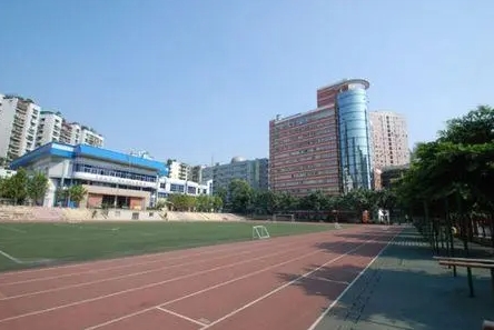 重慶市第十八中學(xué)校怎么樣、好不好