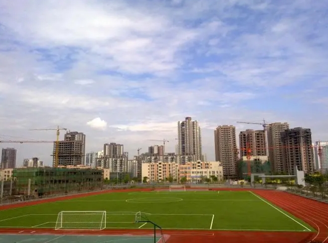重慶市榮昌中學校地址，乘車路線