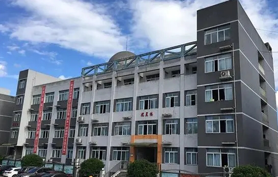 2024重慶市雙橋中學(xué)校多少錢(qián)(學(xué)費(fèi)明細(xì))