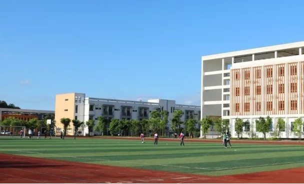 2024重慶市大足中學(xué)校招生計(jì)劃 招生人數(shù)是多少(附要求、條件、對(duì)象)