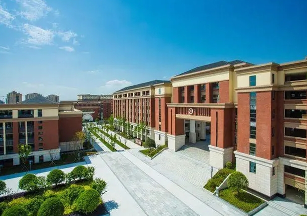 重慶市二十三中地址，乘車路線