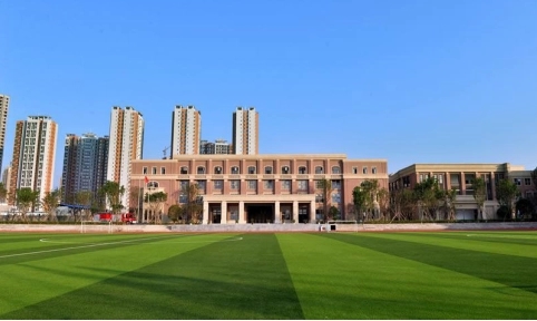 重慶巴川中學(xué)地址，乘車路線